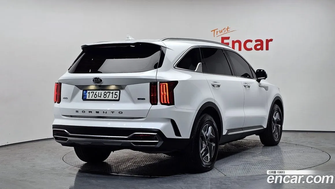 Kia Sorento — фото 4