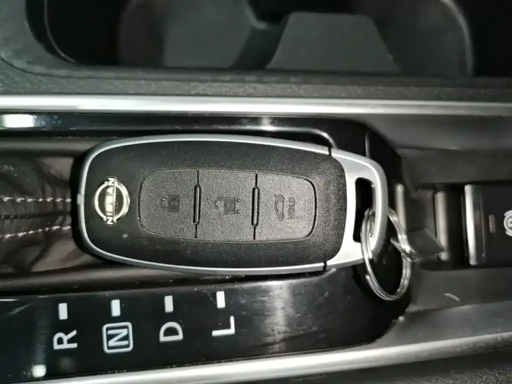 Nissan Sylphy 2024 из CN, фото 8