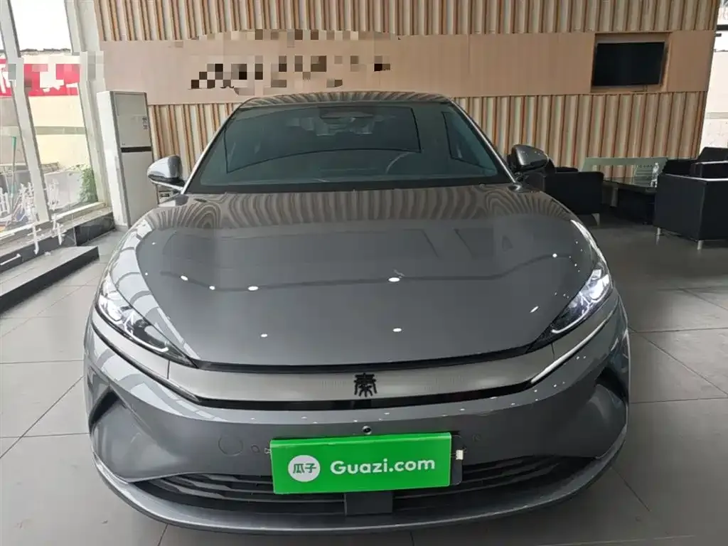BYD Qin L — фото 6