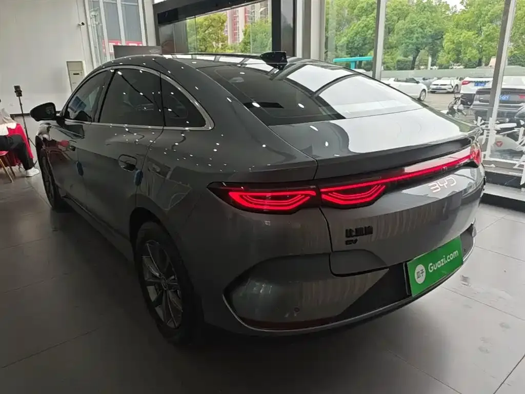 BYD Qin L — фото 4
