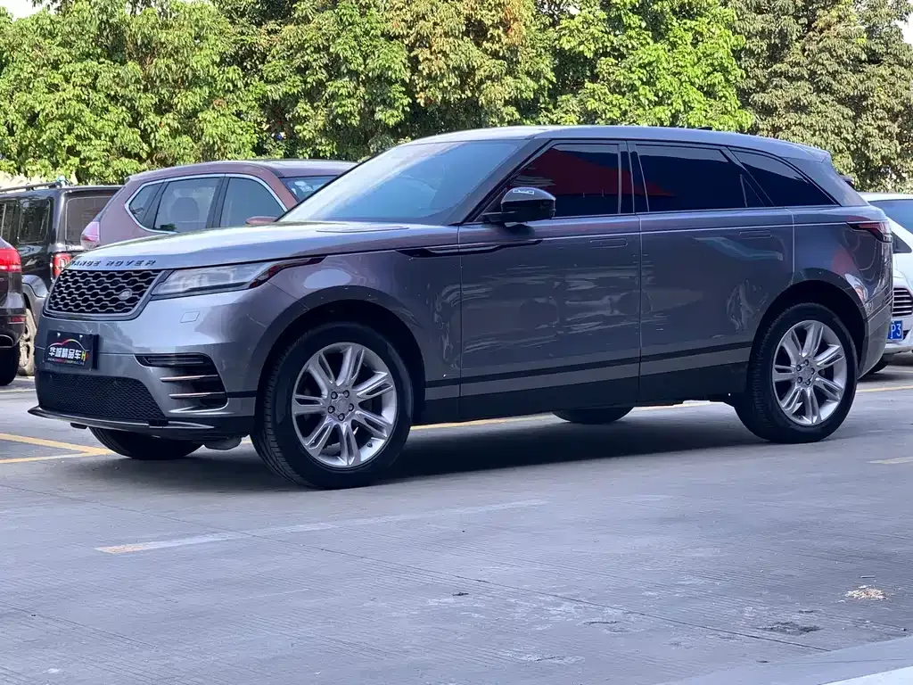 Land Rover Velar