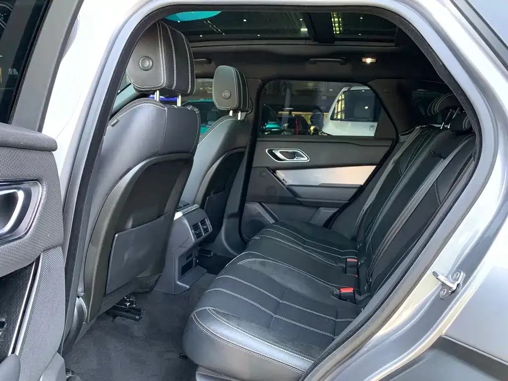 Land Rover Velar 2021 из CN, фото 2