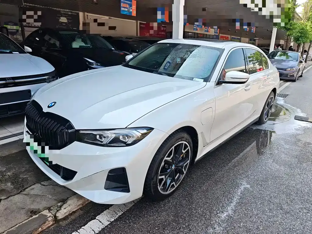 BMW i3 — фото 1