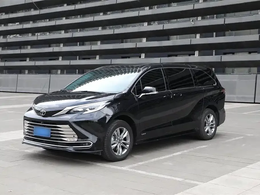 Toyota Sienna 2025 из CN, фото 5