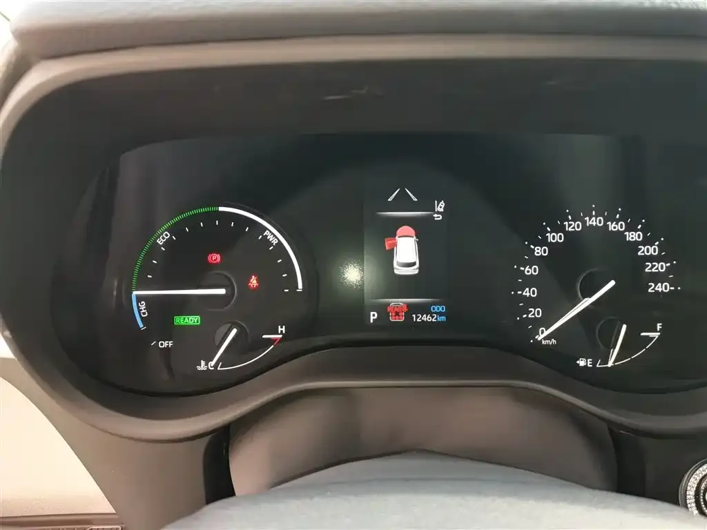 Toyota Sienna 2025 из CN, фото 9