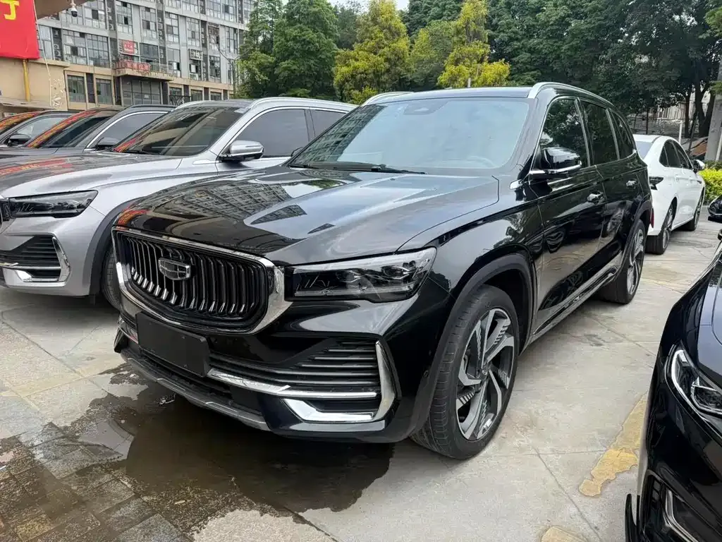 Geely Xingyue L — фото 1