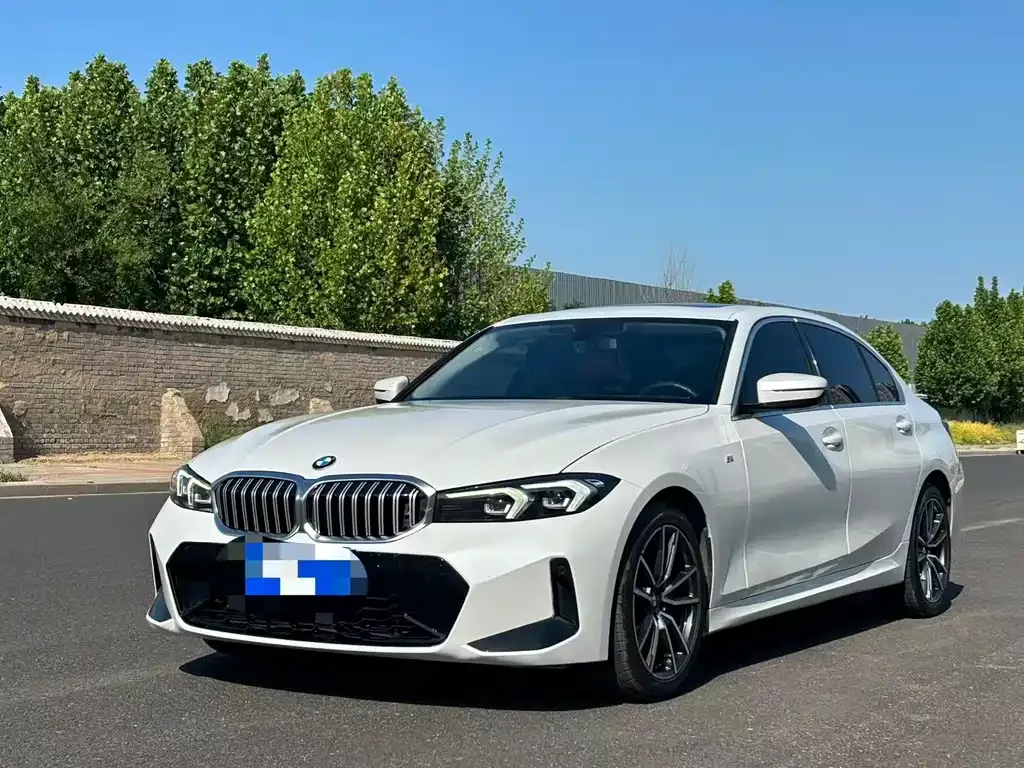 BMW 3 Series — фото 1