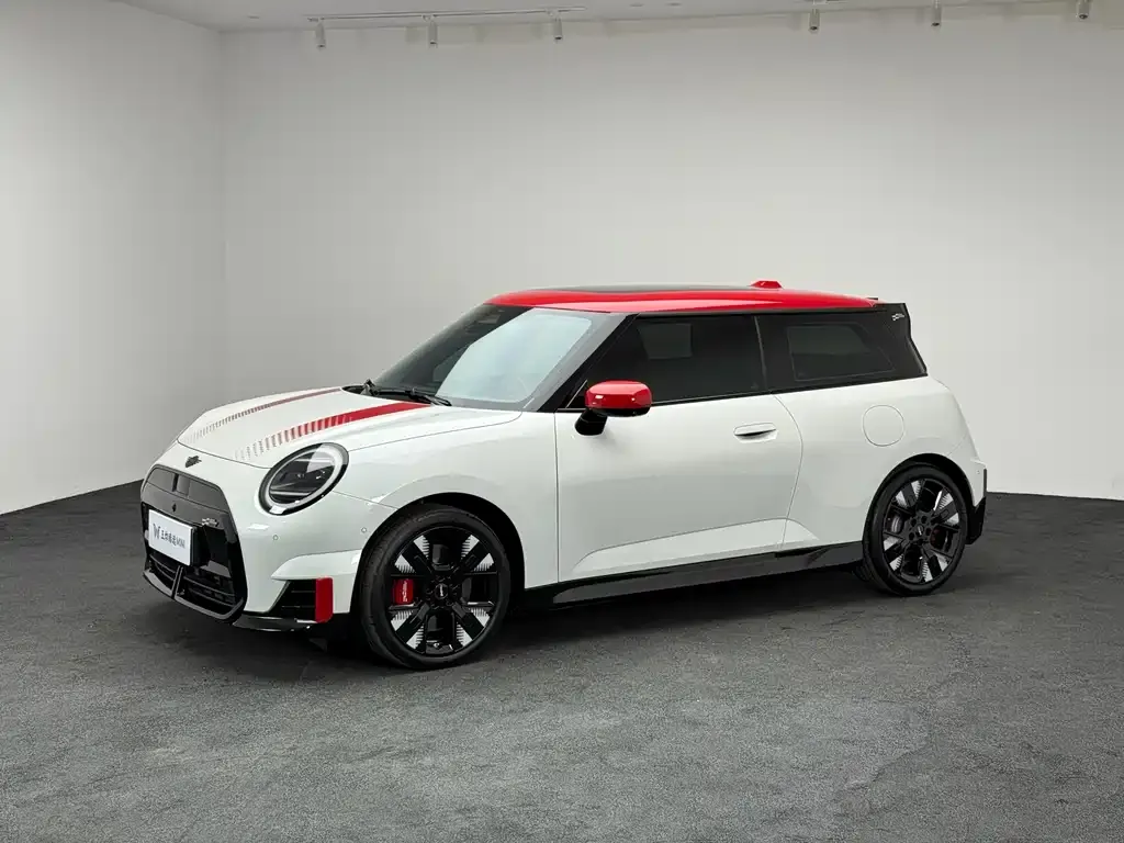 MINI JCW Electric 2025 из CN, фото 7