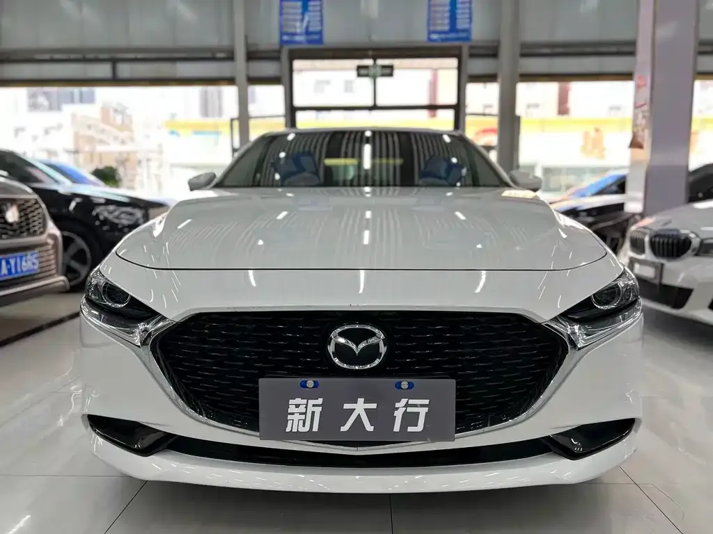 Mazda 3 Axela 2024 из CN, фото 4