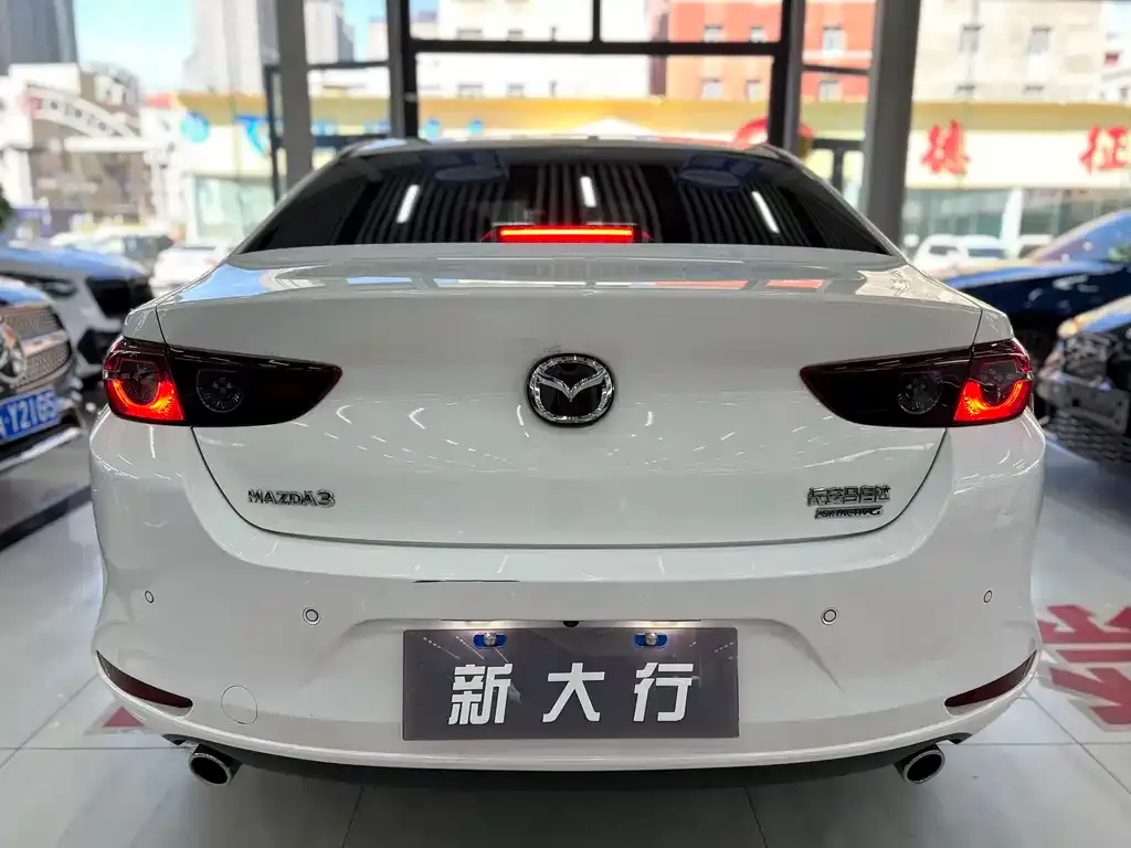 Mazda 3 Axela 2024 из CN, фото 10