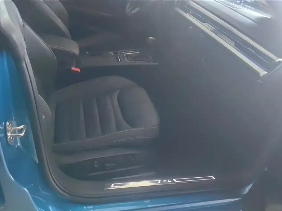 Volkswagen CC 2021 из CN, фото 2