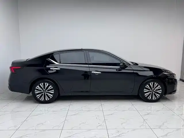 Nissan Teana — фото 8