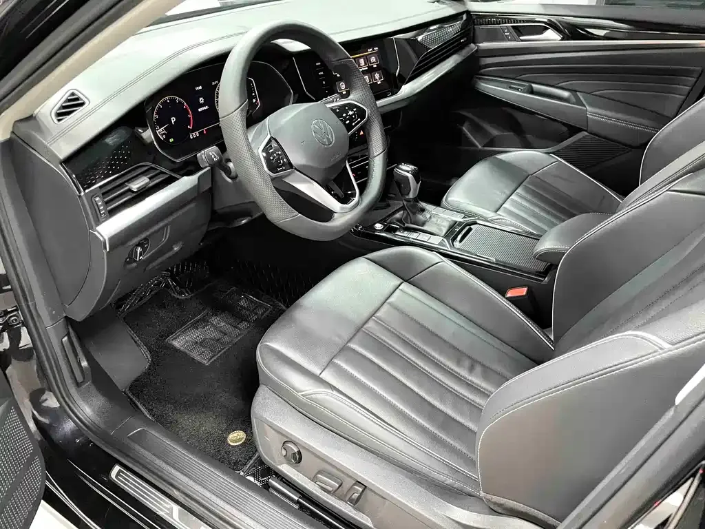 Volkswagen Passat — фото 8