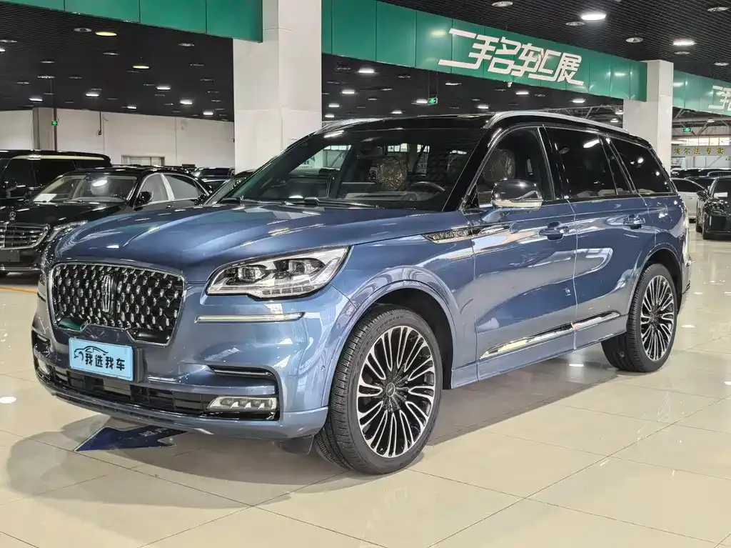 Lincoln Aviator — фото 1