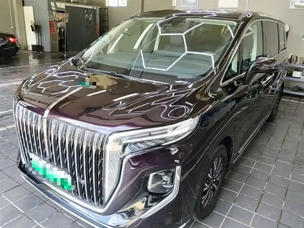 Hongqi HQ9 PHEV — фото 10