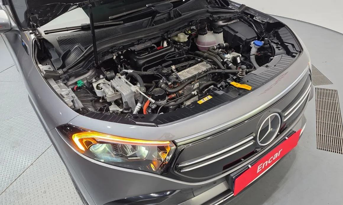 Mercedes-Benz EQA 2022 из KR, фото 9