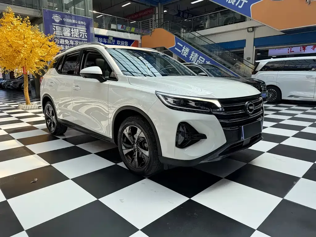 GAC Motor Trumpchi GS4 — фото 3