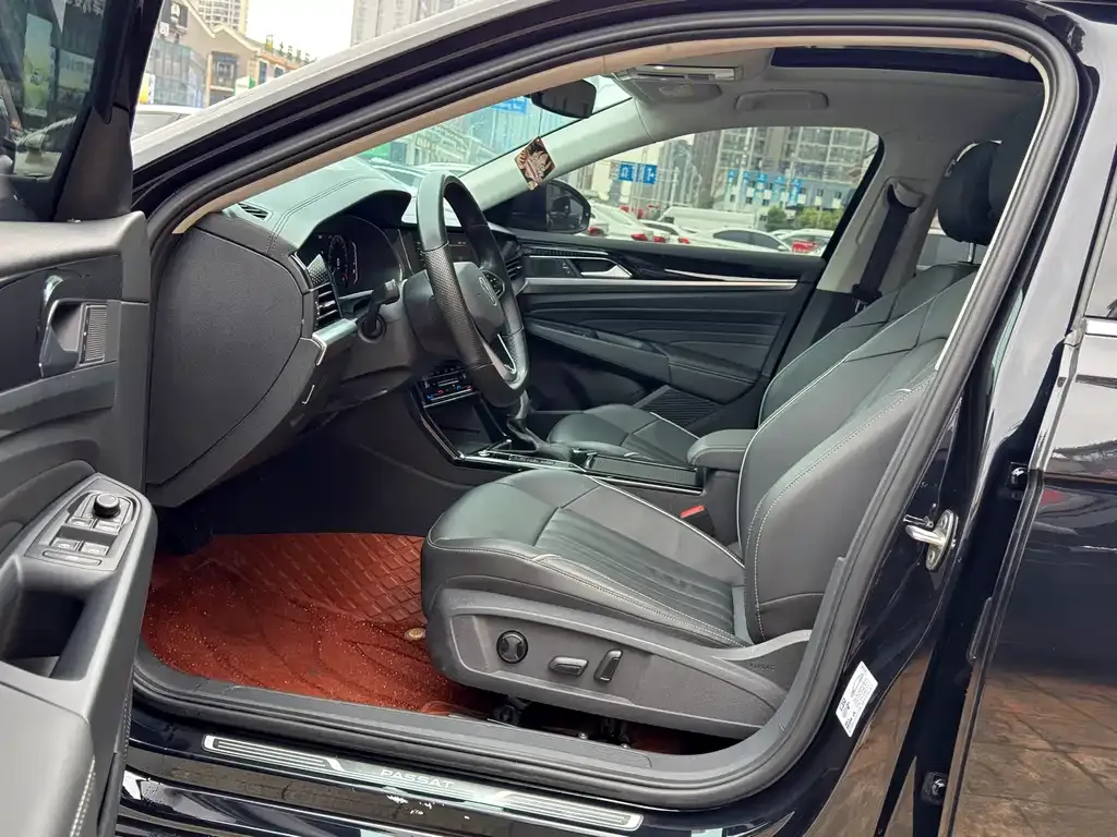 Volkswagen Passat — фото 3