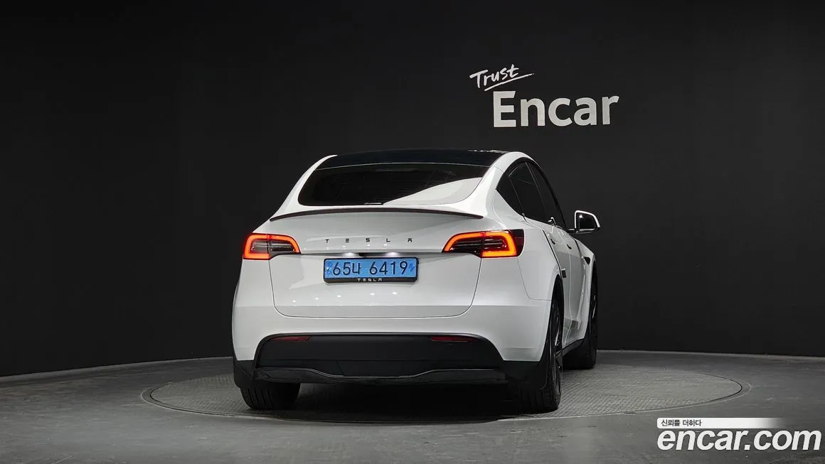Tesla Model Y 2024 из KR, фото 9