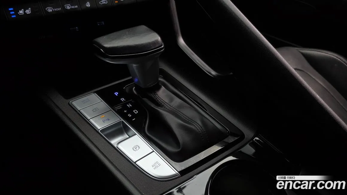 Hyundai AVANTE — фото 3