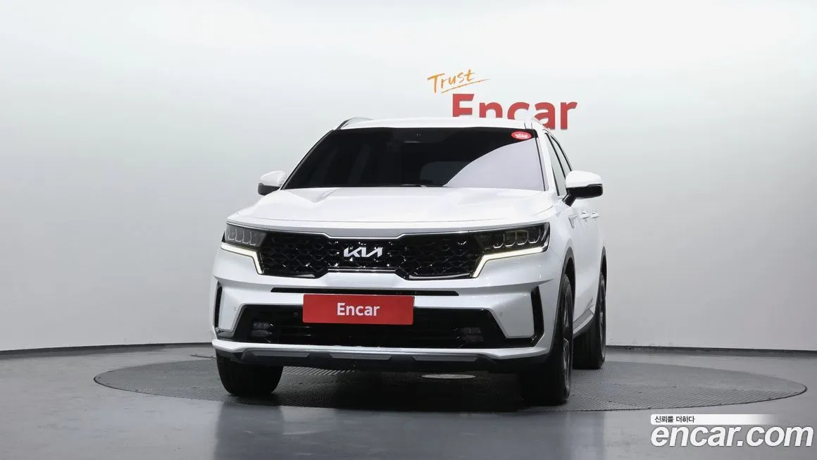 Kia Sorento — фото 5