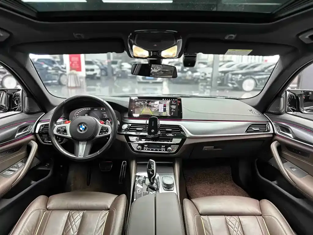 BMW 5 Series (Import) — фото 9