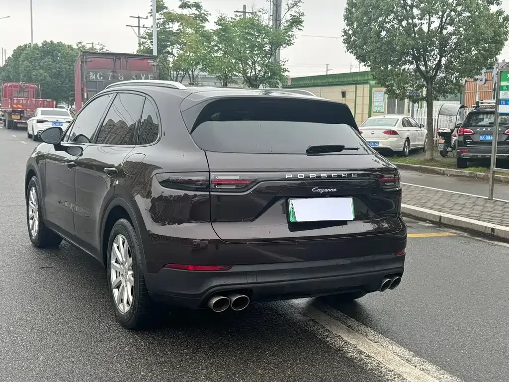 Porsche Cayenne Hybrid 2021 из CN, фото 7