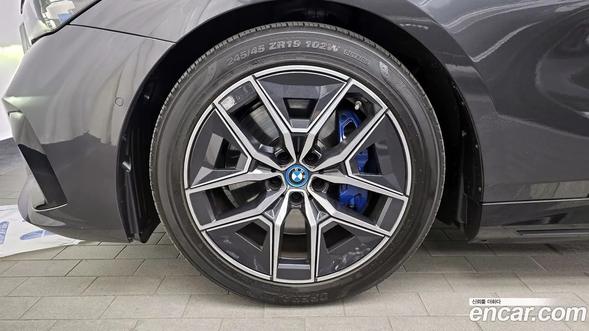 BMW i5 2024 из KR, фото 3