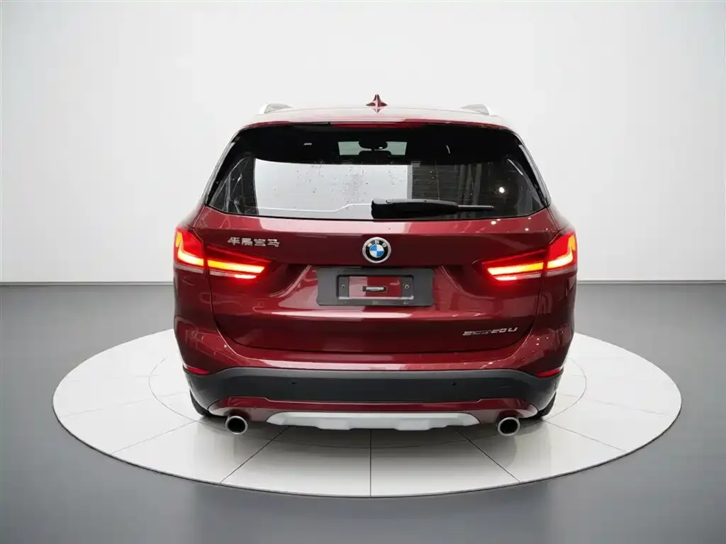 BMW X1 — фото 2