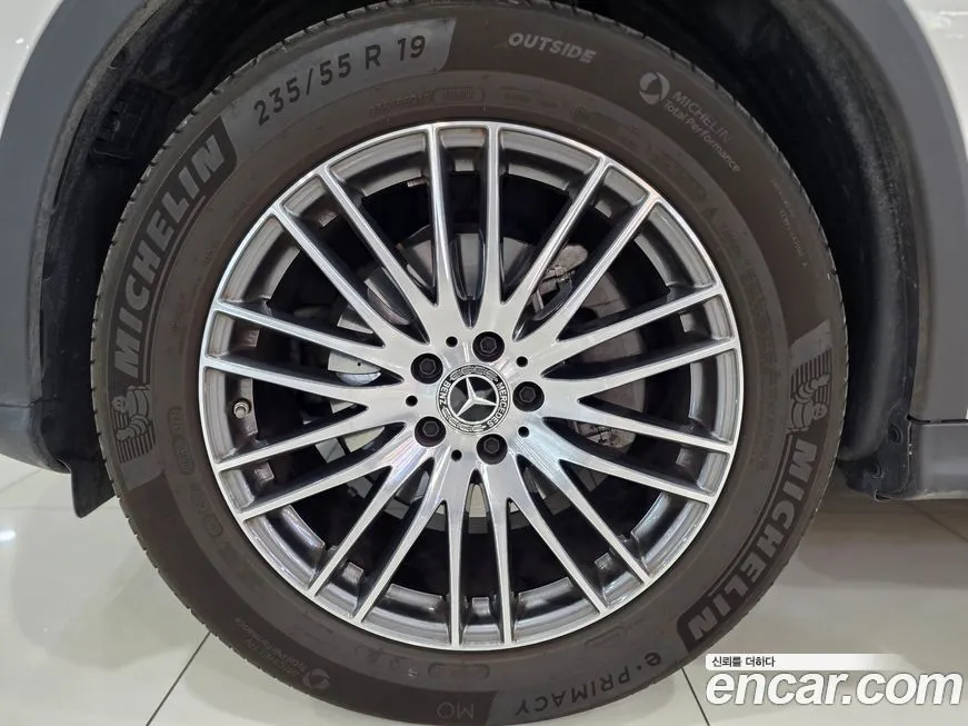 Mercedes-Benz GLC-Class 2025 из KR, фото 2
