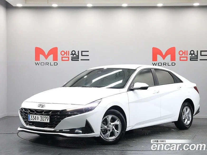 Hyundai AVANTE — фото 1