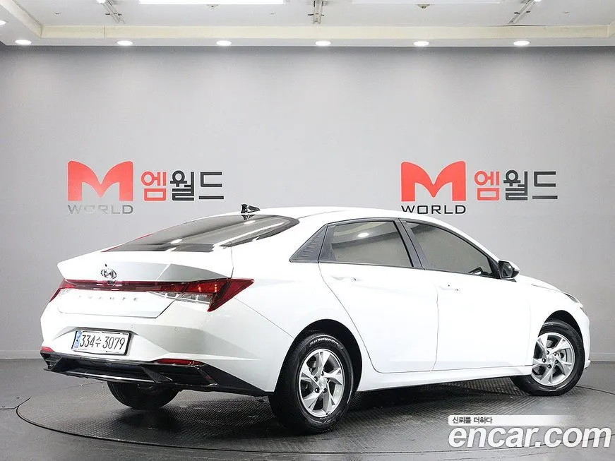 Hyundai AVANTE — фото 4