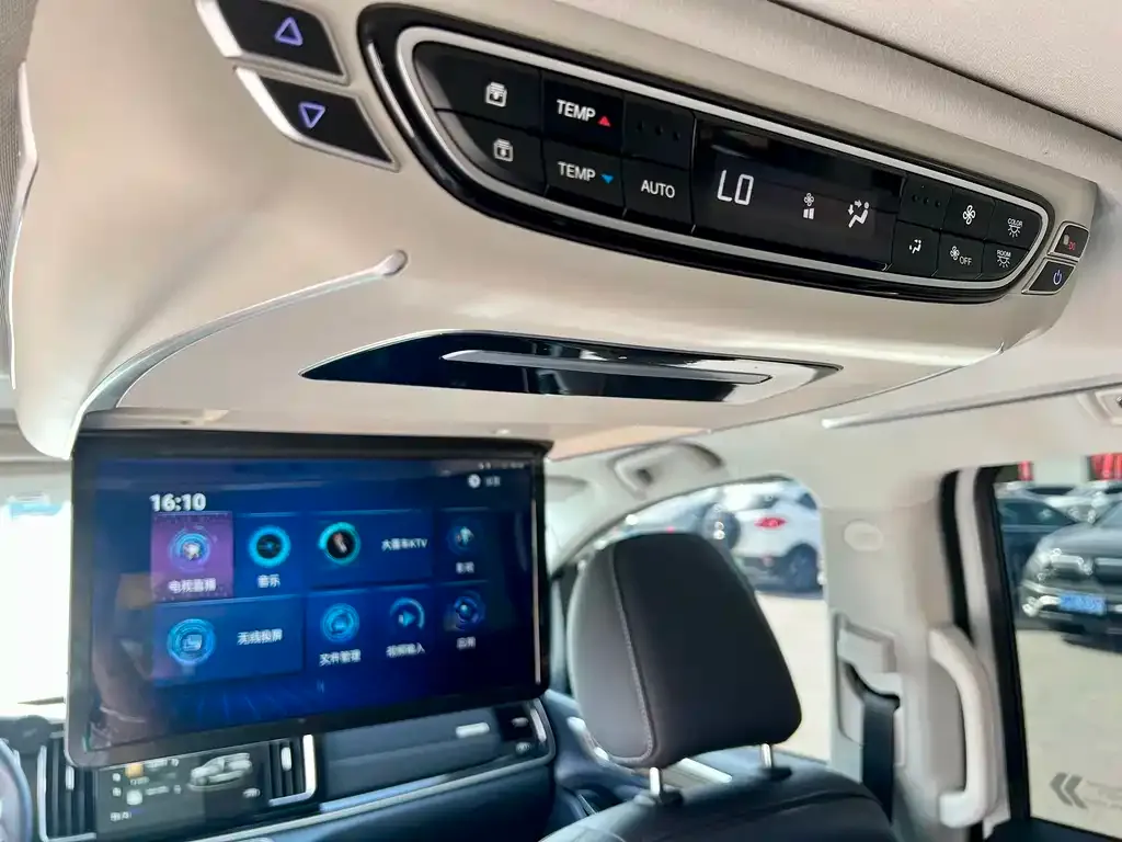 GAC Motor Trumpchi M8 — фото 3