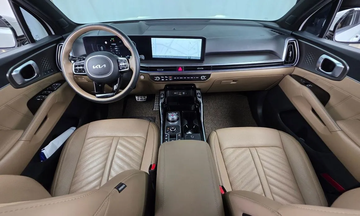 Kia Sorento — фото 7