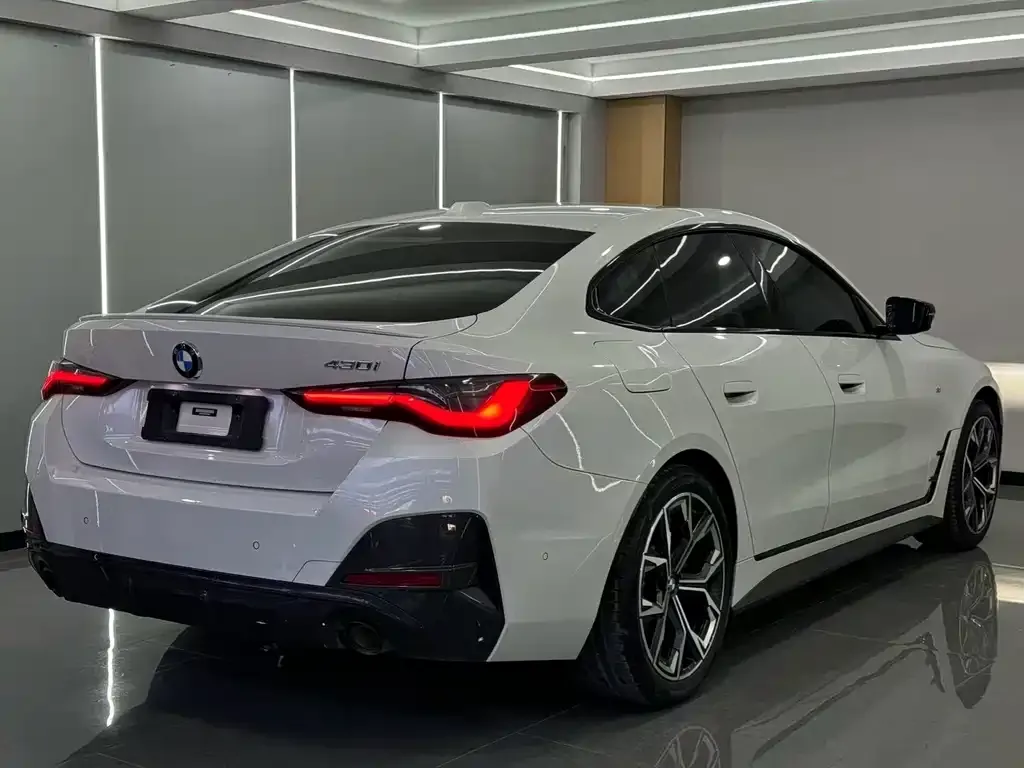 BMW 4 Series 2022 из CN, фото 4