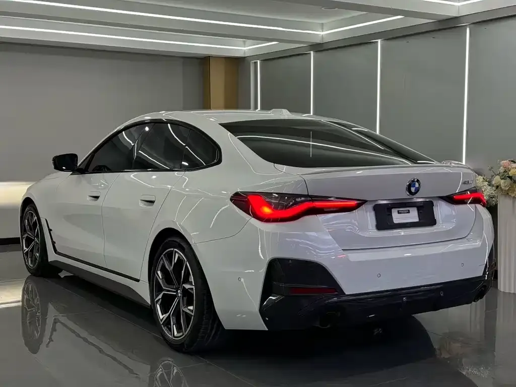 BMW 4 Series 2022 из CN, фото 8