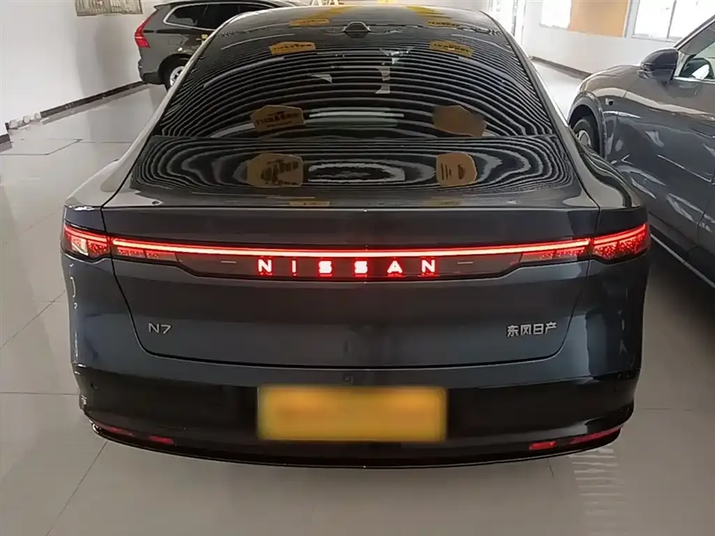 Nissan N7 — фото 4