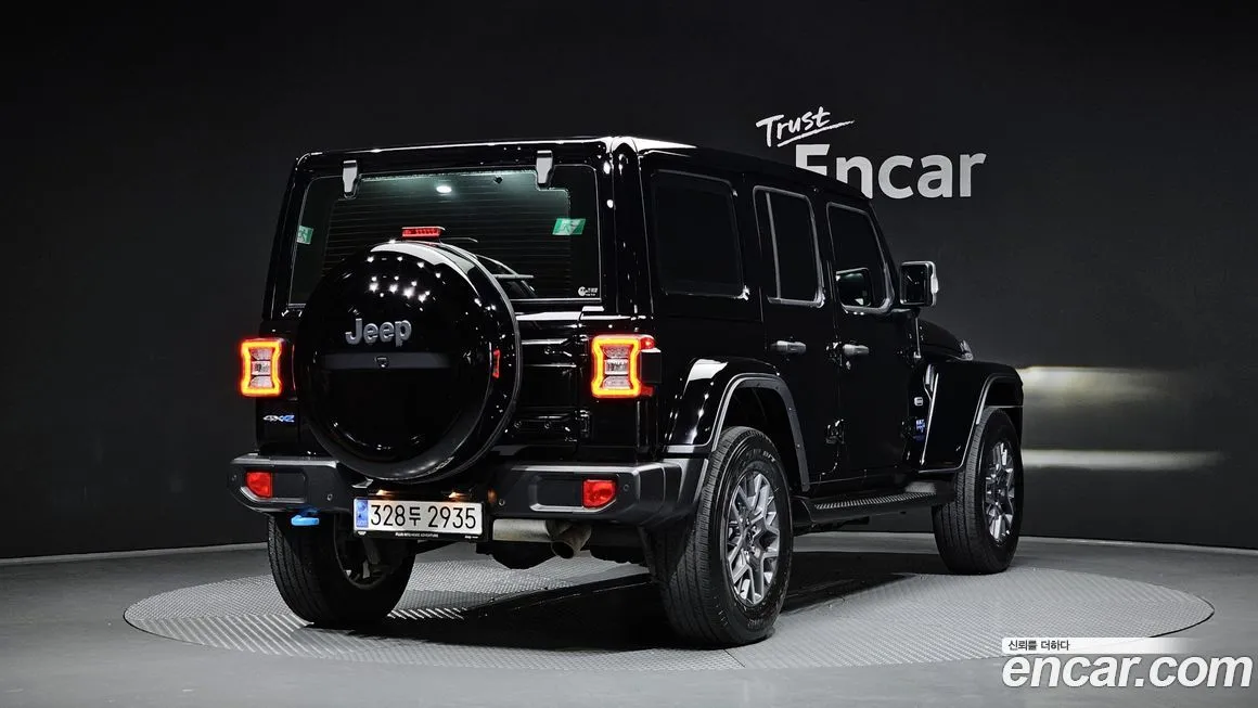 Jeep Wrangler 2022 из KR, фото 2