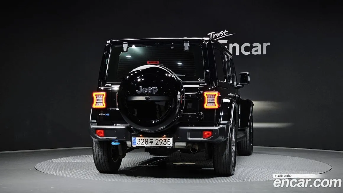 Jeep Wrangler 2022 из KR, фото 3