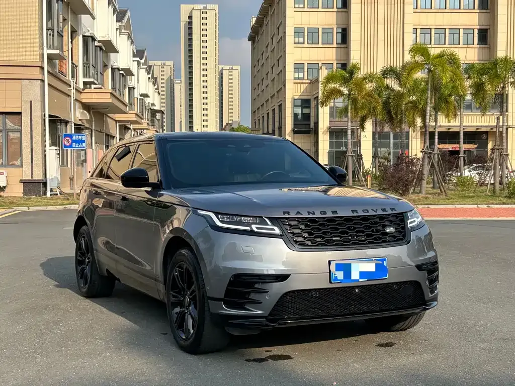 Land Rover Velar — фото 1