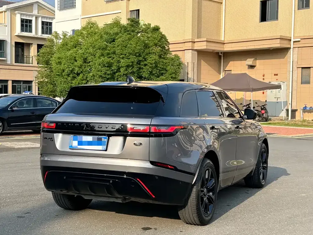 Land Rover Velar — фото 7