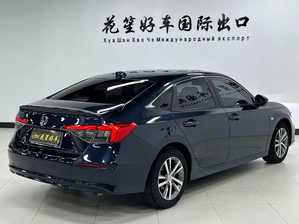 Honda Civic — фото 10