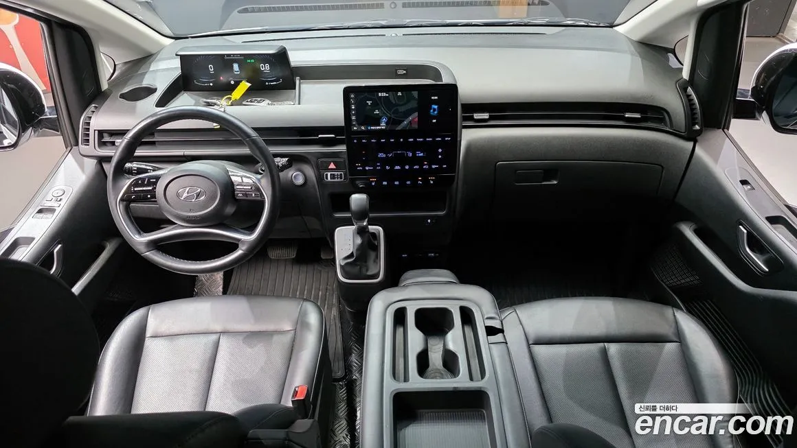 Hyundai Staria — фото 9