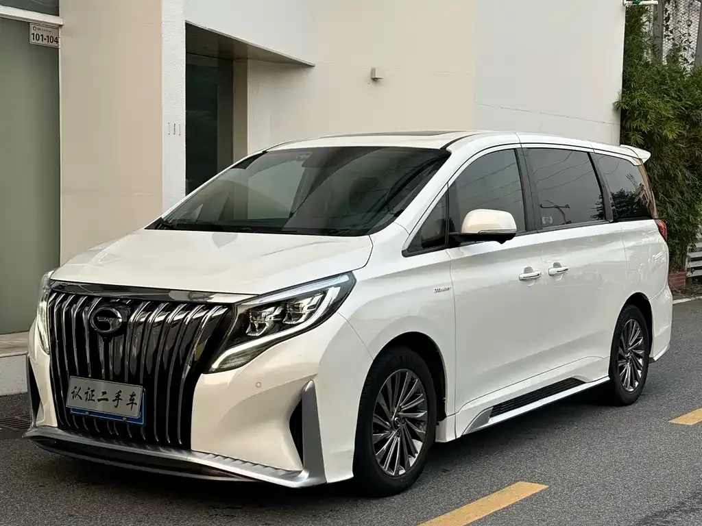 GAC Motor Trumpchi M8 — фото 1