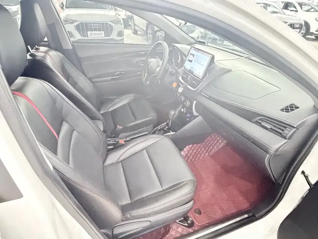 Toyota Yaris L 2022 из CN, фото 10