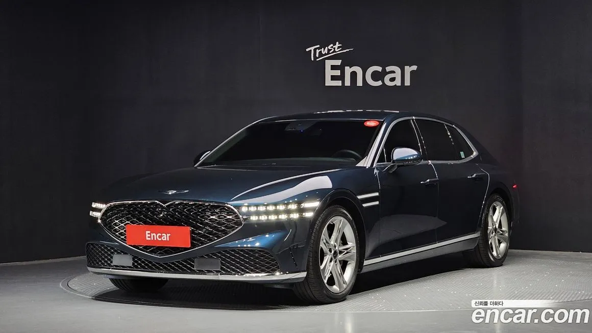 Genesis G90 — фото 1