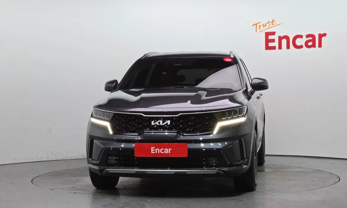 Kia Sorento — фото 10