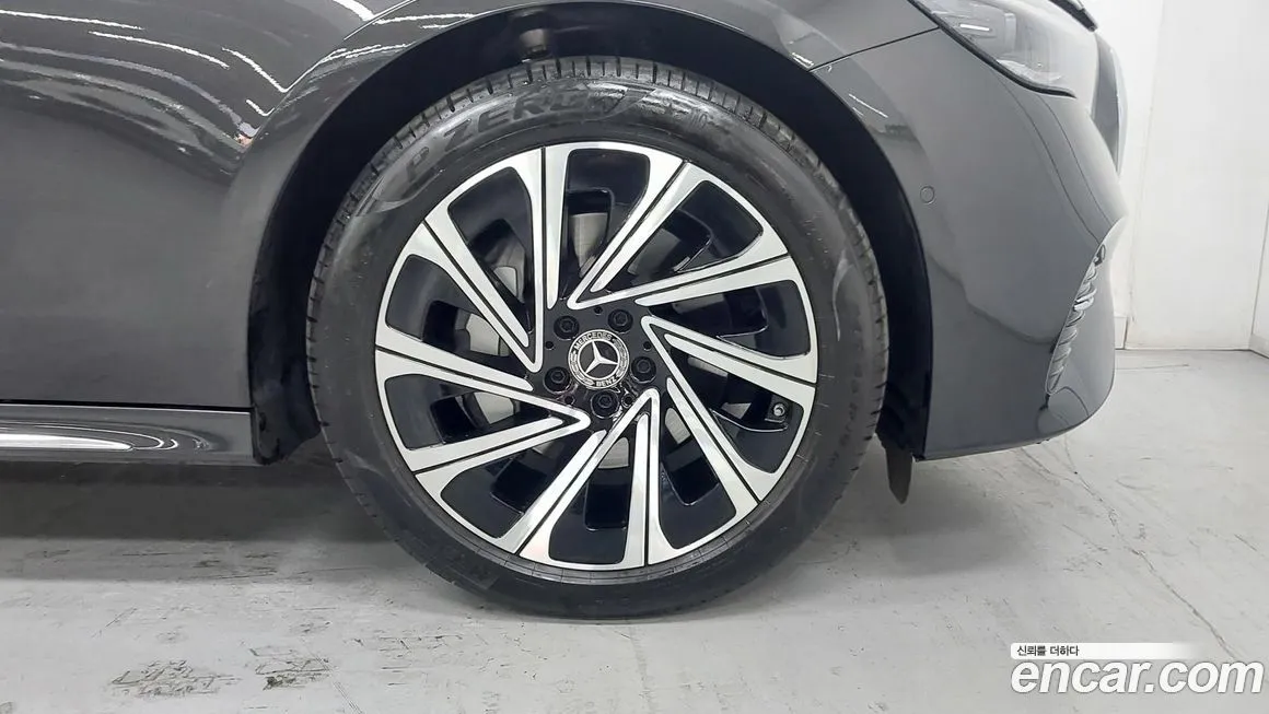 Mercedes-Benz E-Class 2025 из KR, фото 7