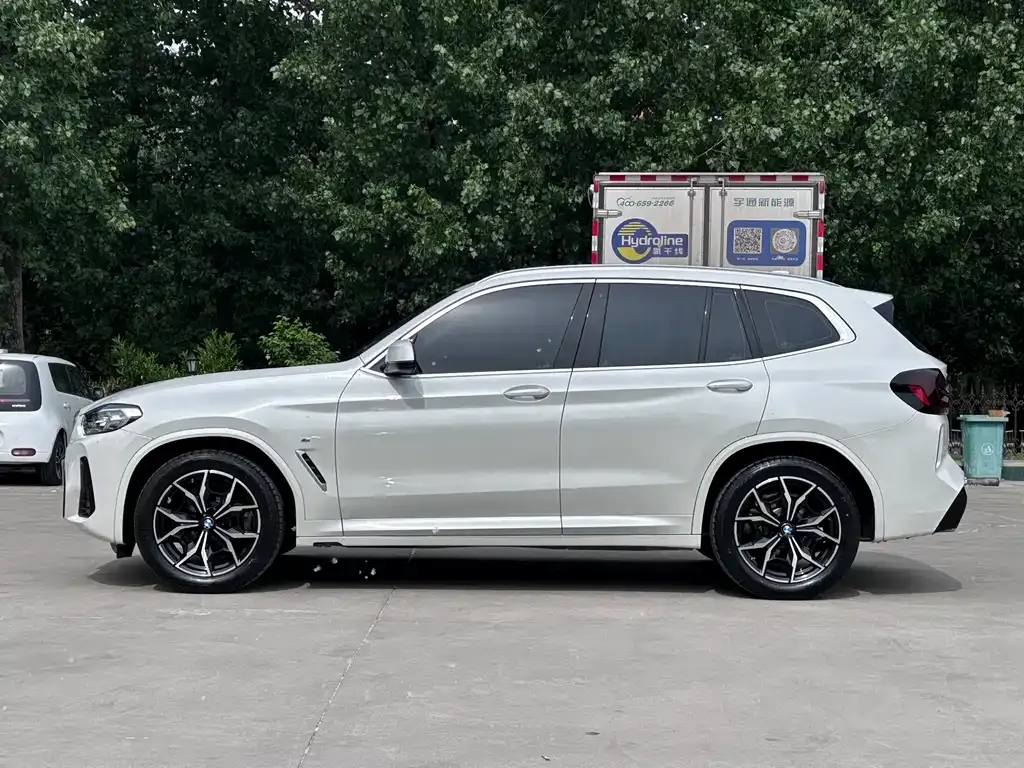 BMW X3 — фото 10