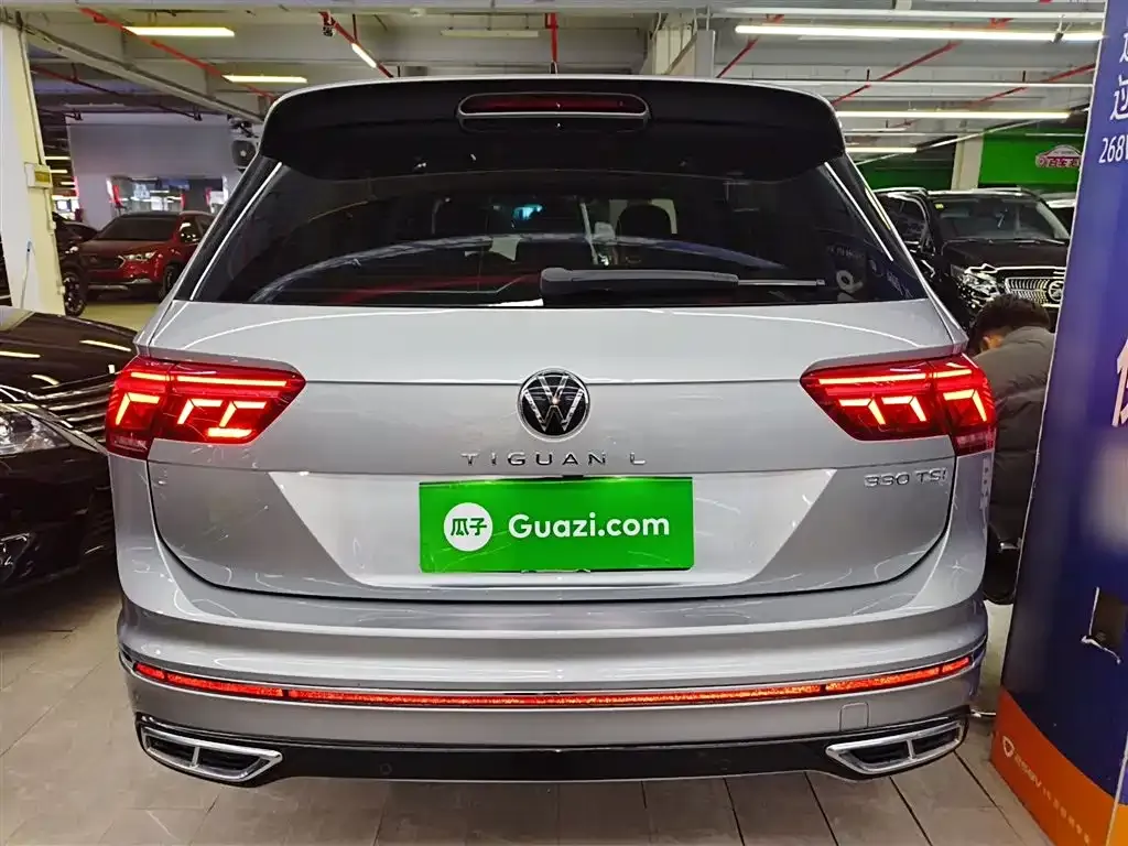 Volkswagen Tiguan L — фото 6